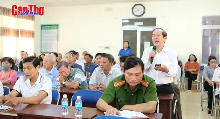 Cử tri Ninh Kiều kiến nghị nhiều vấn đề liên quan trật tự, mỹ quan đô thị