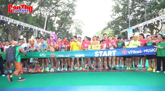 Ấn tượng Giải chạy bộ Đêm âm nhạc VPBank Cần Thơ 2024
