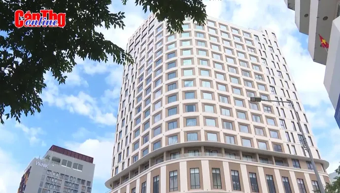 Khai trương khách sạn Charmant Suites