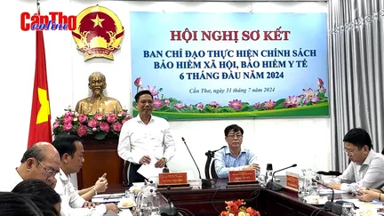 Tiếp tục đẩy mạnh tuyên truyền, vận động người dân tham gia bảo hiểm xã hội, bảo hiểm y tế