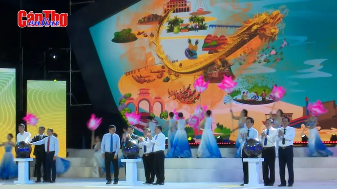 Khai mạc Tuần lễ Du lịch - Thương mại TP Hồ Chí Minh và ĐBSCL tại Cần Thơ