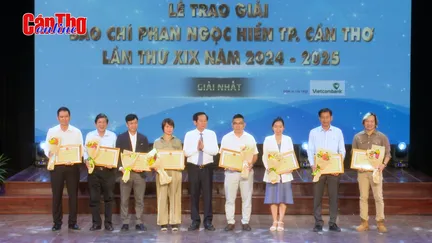 Cần Thơ họp mặt kỷ niệm 100 năm Ngày Báo chí cách mạng Việt Nam và trao Giải Báo chí Phan Ngọc Hiển
