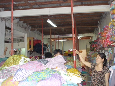Mỏi mòn chờ tái định cư