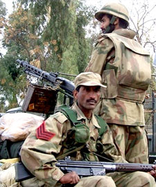 Pakistan: Lại xảy ra đánh bom liều chết làm 9 người thiệt mạng