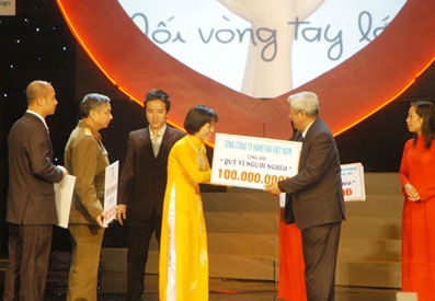 Gần 26 tỉ đồng ủng hộ đồng bào nghèo