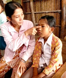 Cô giáo "Dùng học sinh đánh học sinh", một học sinh nhập viện