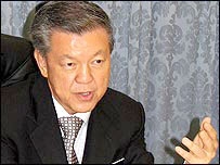 Xì-căng-đan gây rúng động Malaysia