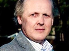 Giáo sư Steve Furber nhận huân chương Đế chế Anh