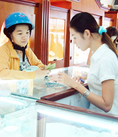 Mạo hiểm đầu tư vàng