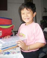 Cháu Lê Nguyễn Duy Tân đã được bạn đọc giúp đỡ để mổ tim