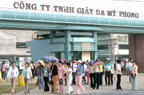 Hơn 1000 công nhân Cty TNHH Giày da Mỹ  Phong đình công