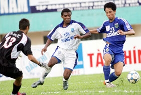 Sân Lạch Tray sẽ "nóng"?