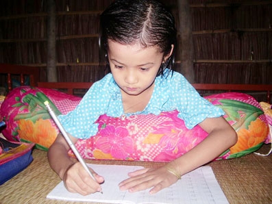 Những đứa trẻ khát tình thương