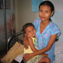 Một gia đình khốn khó cần cứu giúp!