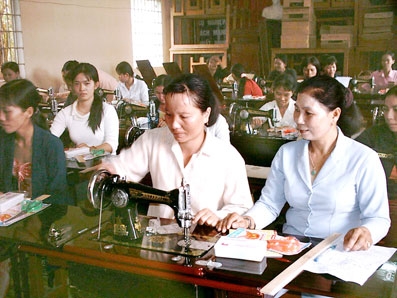 Cần dự báo chính xác cung - cầu lao động