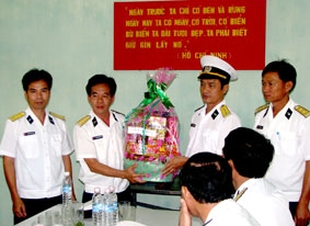 Xuân về trên vùng biển Tây Nam
