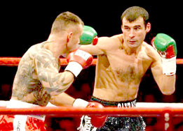 Cuộc chạm trán "nảy lửa" giữa Joe Calzaghe và Bernard Hopkins