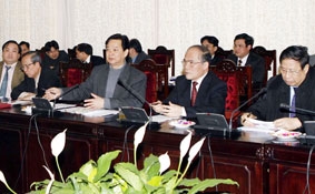 Chủ tịch UBND các tỉnh, thành kiểm điểm về tình trạng đốt pháo và tai nạn giao thông tăng trong dịp Tết