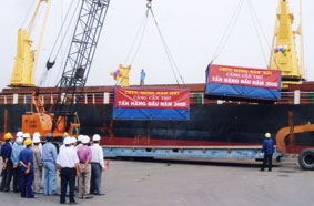 Nhiều ngành kinh tế đạt mức tăng trưởng cao trong tháng đầu năm