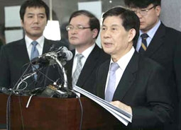 Ông Lee Myung-bak được minh oan