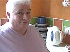 Đụng đâu, hư đó