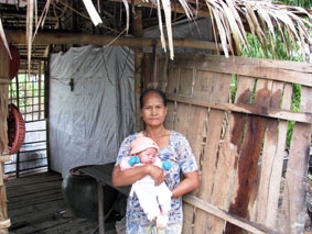 Hãy giúp bé Khang