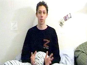 Có tiền nhờ... lười biếng