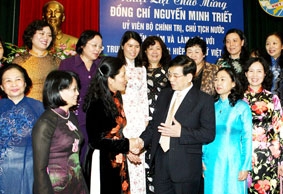 Hỗ trợ, tạo điều kiện để phụ nữ phát huy tối đa năng lực