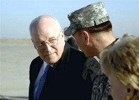 Ông Dick Cheney bất ngờ thăm Iraq