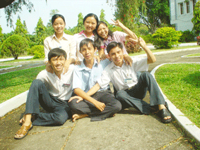 Ấm tình đồng hương