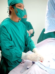 Triển khai kỹ thuật gây tắc mạch máu để điều trị ung thư gan nguyên phát