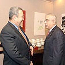 Thủ tướng Israel cam kết theo đuổi đàm phán hòa bình với Palestine