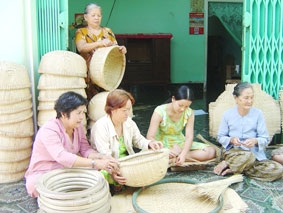 Điểm tựa giúp chị em tiến bộ