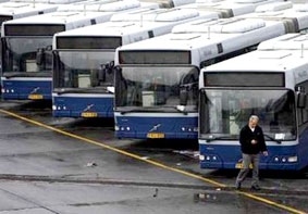 Giao thông ở Thủ đô Hungary bị tê liệt hoàn toàn