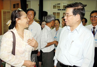 Đối thoại trực tiếp với dân là tạo sự thông hiểu và đồng cảm giữa người dân với chính quyền