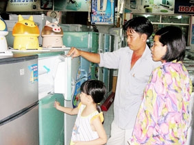 Thị trường điện máy, điện lạnh "tăng nhiệt"