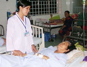 Những nữ bác sĩ trẻ tận tâm