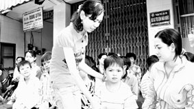 Vận động quyên góp kinh phí mổ tim miễn phí cho 200 trẻ em