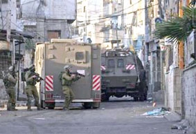 Israel đóng cửa biên giới với khu Bờ Tây và Dải Gaza