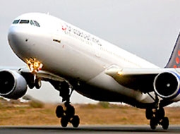 Bay chậm, chở ít để tiết kiệm nhiên liệu