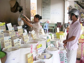 Thị trường gạo sau "cơn sốt ảo"