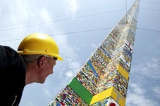 Tháp hình ghép cao nhất thế giới