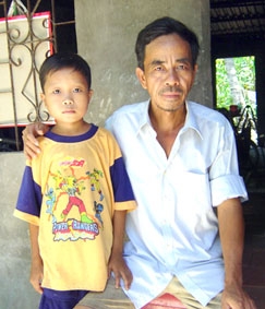 Con muốn khỏe để đi học!