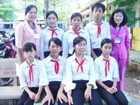 Để các em không bỏ trường