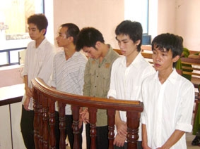 33 năm tù cho các đối tượng cướp và cướp giật tài sản