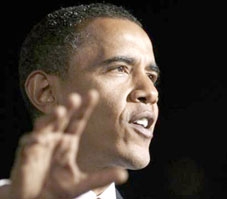 Bà Hillary và ông Obama chia điểm