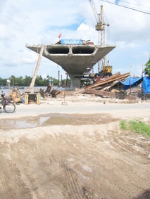 Nỗ lực tăng tốc xây dựng cơ bản