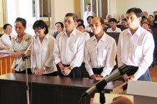 Tham ô 15,3 tỉ đồng, Tăng Thị Ba bị đề nghị mức án chung thân