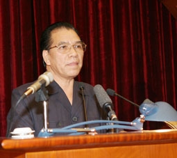 Tăng cường sự lãnh đạo của Đảng đối với thanh niên; xây dựng đội ngũ trí thức vững mạnh; giải quyết thỏa đáng vấn đề nông nghiệp, nông dân, nông thôn để phát triển đất nước bền vững (*)