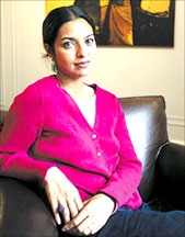 Nhà văn nữ Jhumpa Lahiri - “Sự đáp xuống của sao chổi”